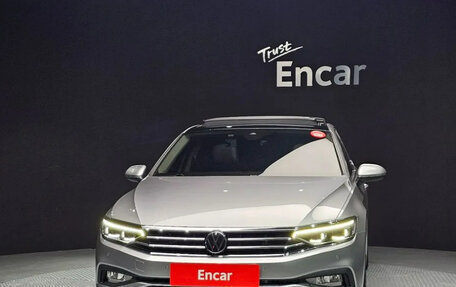 Volkswagen Passat B8 рестайлинг, 2022 год, 2 100 000 рублей, 3 фотография