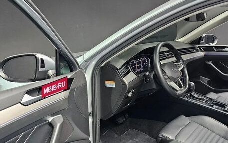 Volkswagen Passat B8 рестайлинг, 2022 год, 2 100 000 рублей, 7 фотография