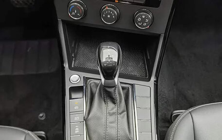 Volkswagen Passat, 2025 год, 1 800 000 рублей, 11 фотография