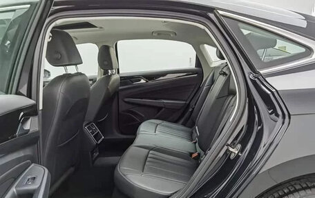 Volkswagen Passat, 2025 год, 1 800 000 рублей, 19 фотография