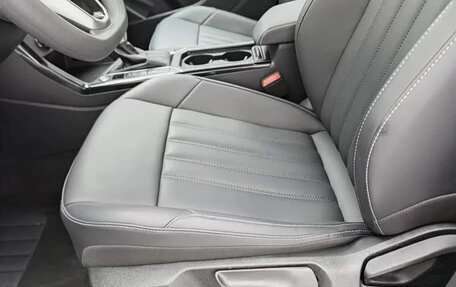 Volkswagen Passat, 2025 год, 1 800 000 рублей, 18 фотография