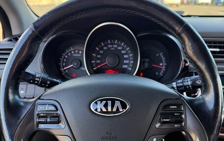 KIA Rio III рестайлинг, 2015 год, 1 000 000 рублей, 14 фотография