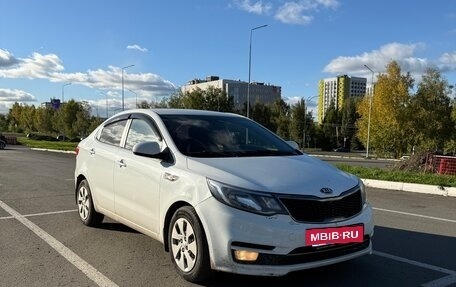 KIA Rio III рестайлинг, 2015 год, 1 000 000 рублей, 4 фотография