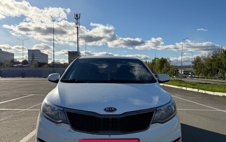 KIA Rio III рестайлинг, 2015 год, 1 000 000 рублей, 3 фотография