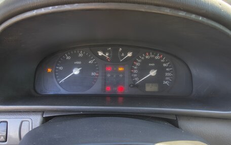 Renault Laguna II, 2001 год, 150 000 рублей, 6 фотография