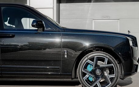 Rolls-Royce Cullinan, 2025 год, 59 990 000 рублей, 6 фотография