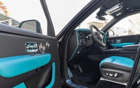 Rolls-Royce Cullinan, 2025 год, 59 990 000 рублей, 10 фотография