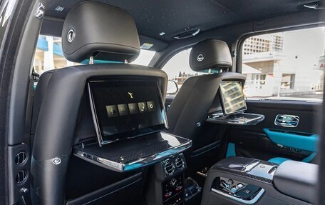 Rolls-Royce Cullinan, 2025 год, 59 990 000 рублей, 18 фотография