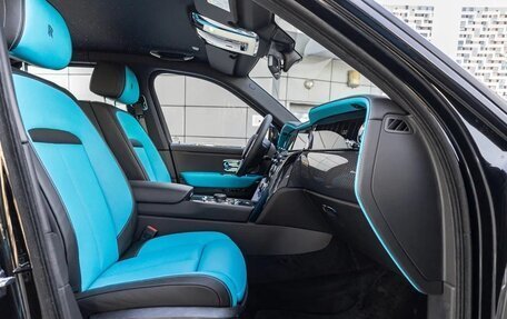 Rolls-Royce Cullinan, 2025 год, 59 990 000 рублей, 20 фотография