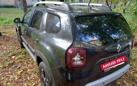 Renault Duster, 2021 год, 2 100 000 рублей, 2 фотография