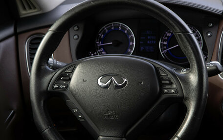 Infiniti QX50 I рестайлинг, 2014 год, 1 848 000 рублей, 12 фотография