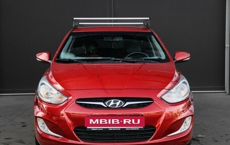 Hyundai Solaris II рестайлинг, 2012 год, 800 000 рублей, 2 фотография