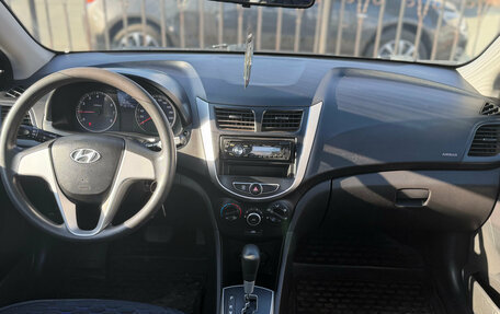 Hyundai Solaris II рестайлинг, 2011 год, 790 000 рублей, 10 фотография