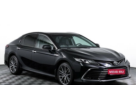 Toyota Camry, 2022 год, 3 450 000 рублей, 3 фотография