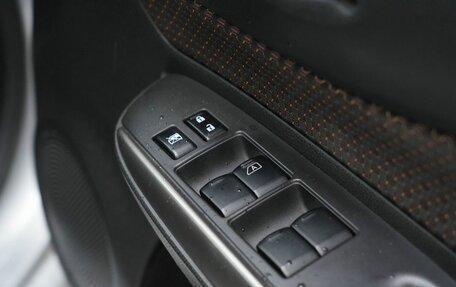 Nissan Note II рестайлинг, 2015 год, 840 000 рублей, 15 фотография
