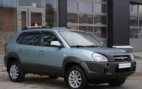 Hyundai Tucson III, 2008 год, 930 000 рублей, 3 фотография