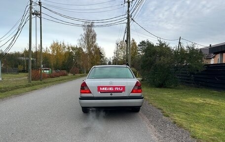Mercedes-Benz C-Класс, 1995 год, 490 000 рублей, 5 фотография