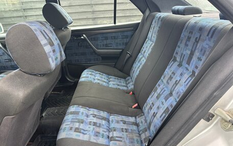 Mercedes-Benz C-Класс, 1995 год, 490 000 рублей, 14 фотография