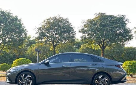 Hyundai Elantra, 2023 год, 1 270 000 рублей, 6 фотография