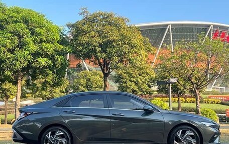 Hyundai Elantra, 2023 год, 1 270 000 рублей, 7 фотография