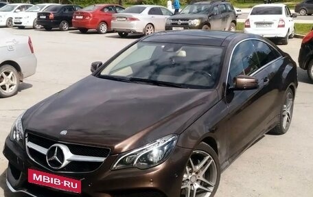 Mercedes-Benz E-Класс, 2014 год, 1 750 000 рублей, 1 фотография