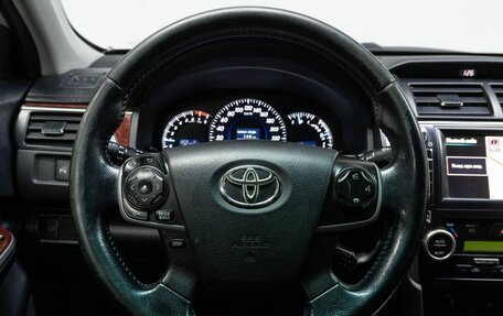 Toyota Camry, 2013 год, 1 720 000 рублей, 19 фотография