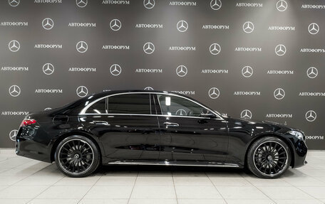 Mercedes-Benz S-Класс, 2022 год, 10 000 000 рублей, 4 фотография