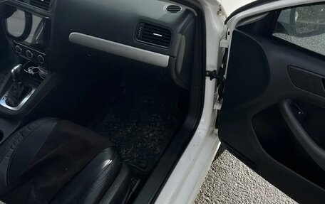 Volkswagen Jetta VI, 2012 год, 770 000 рублей, 5 фотография