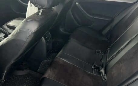 Volkswagen Jetta VI, 2012 год, 770 000 рублей, 2 фотография