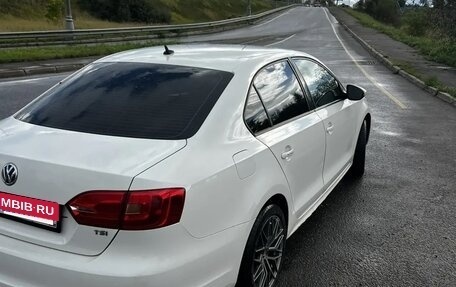 Volkswagen Jetta VI, 2012 год, 770 000 рублей, 14 фотография