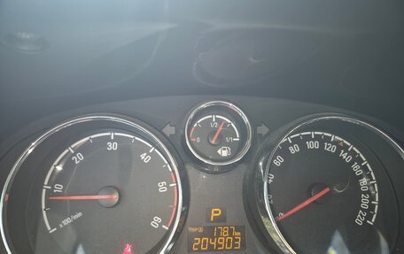 Opel Antara I, 2014 год, 1 320 000 рублей, 13 фотография