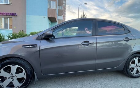 KIA Rio III рестайлинг, 2015 год, 700 000 рублей, 4 фотография