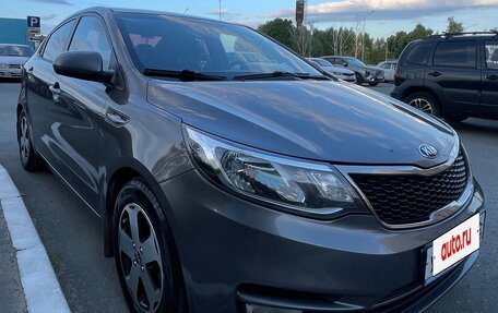 KIA Rio III рестайлинг, 2015 год, 700 000 рублей, 10 фотография