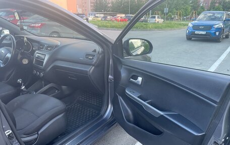 KIA Rio III рестайлинг, 2015 год, 700 000 рублей, 14 фотография