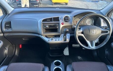 Honda Stream II, 2014 год, 1 027 000 рублей, 10 фотография