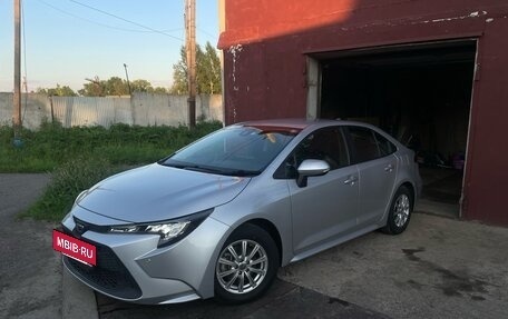 Toyota Corolla, 2019 год, 1 600 000 рублей, 2 фотография