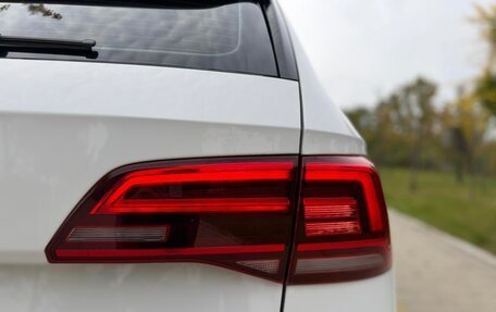Volkswagen Tharu, 2023 год, 1 600 000 рублей, 5 фотография