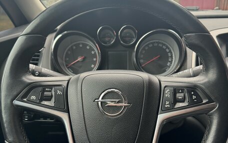 Opel Astra J, 2011 год, 730 000 рублей, 6 фотография