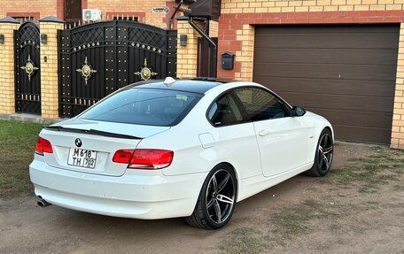 BMW 3 серия, 2009 год, 1 100 000 рублей, 2 фотография
