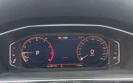 Volkswagen Tiguan II, 2023 год, 2 080 000 рублей, 12 фотография