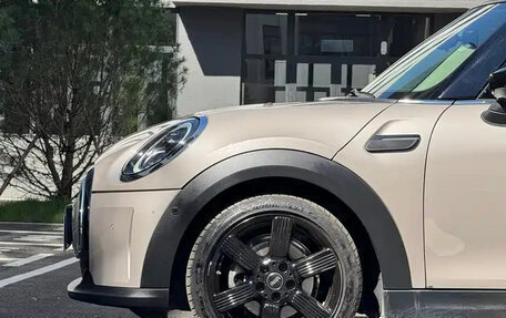 MINI Clubman, 2023 год, 2 150 999 рублей, 5 фотография
