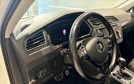 Volkswagen Tiguan II, 2020 год, 2 650 000 рублей, 9 фотография