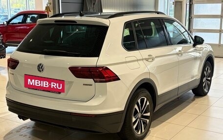 Volkswagen Tiguan II, 2020 год, 2 650 000 рублей, 4 фотография