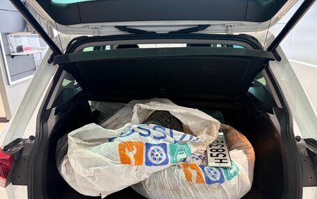 Volkswagen Tiguan II, 2020 год, 2 650 000 рублей, 12 фотография