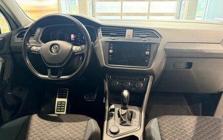 Volkswagen Tiguan II, 2020 год, 2 650 000 рублей, 18 фотография