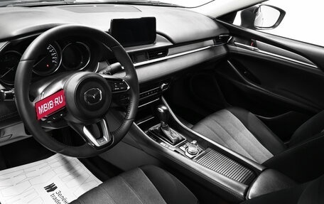 Mazda 6, 2020 год, 2 200 000 рублей, 8 фотография