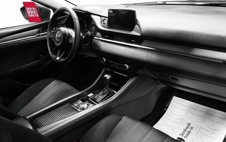 Mazda 6, 2020 год, 2 200 000 рублей, 13 фотография