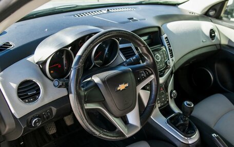 Chevrolet Cruze II, 2011 год, 650 000 рублей, 17 фотография