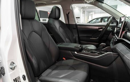 Toyota Highlander, 2026 год, 5 849 000 рублей, 16 фотография