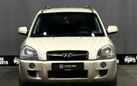 Hyundai Tucson III, 2008 год, 650 000 рублей, 2 фотография